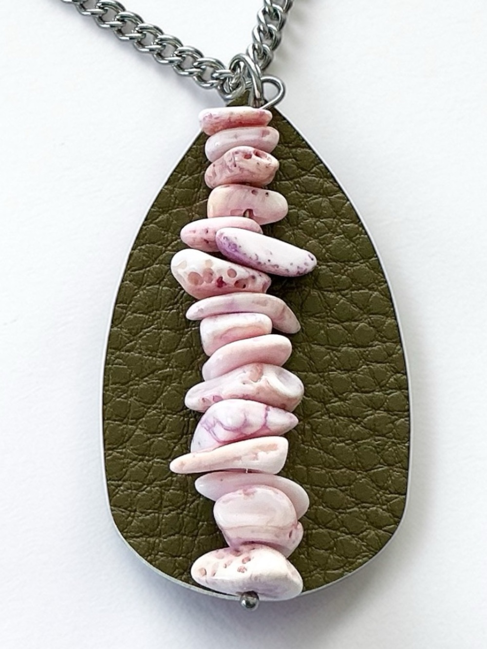 🆕 Gemstones and Faux Leather Pendant Necklace-Stainless Steel